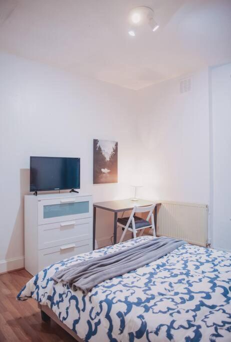 3 Bed Flat With Balcony Central Лондон Экстерьер фото