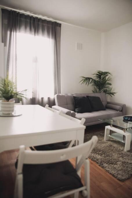 3 Bed Flat With Balcony Central Лондон Экстерьер фото