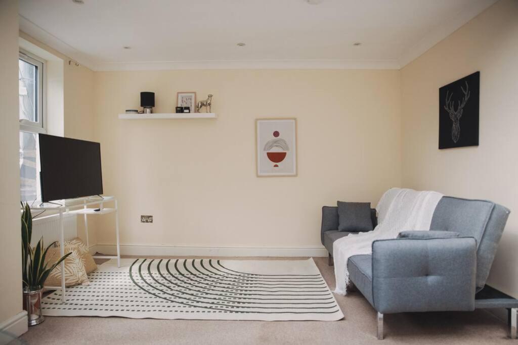3 Bed Flat With Balcony Central Лондон Экстерьер фото