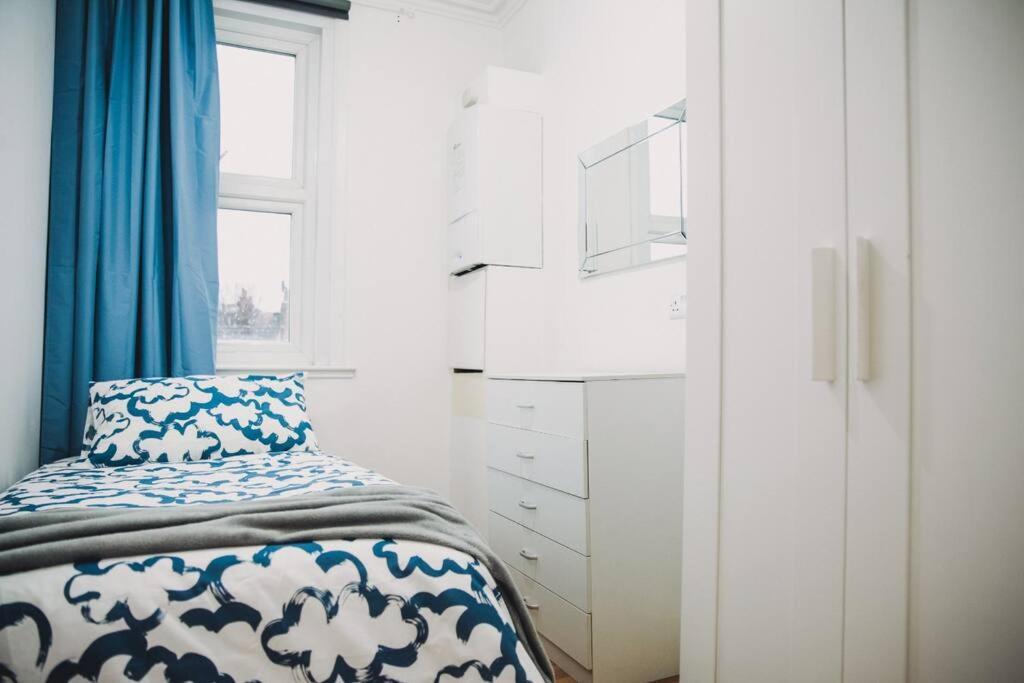 3 Bed Flat With Balcony Central Лондон Экстерьер фото